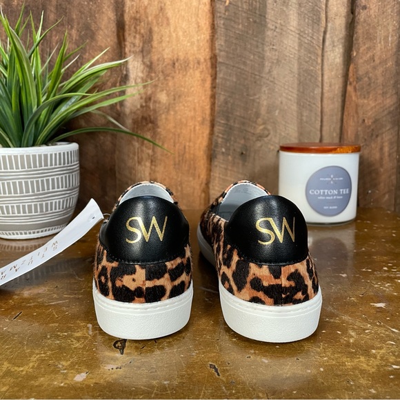 Stuart Weitzman Daryl Calf Hair Slip-on Sneakers- Size 36 5 1/2 - NWT - Picture 5 of 8